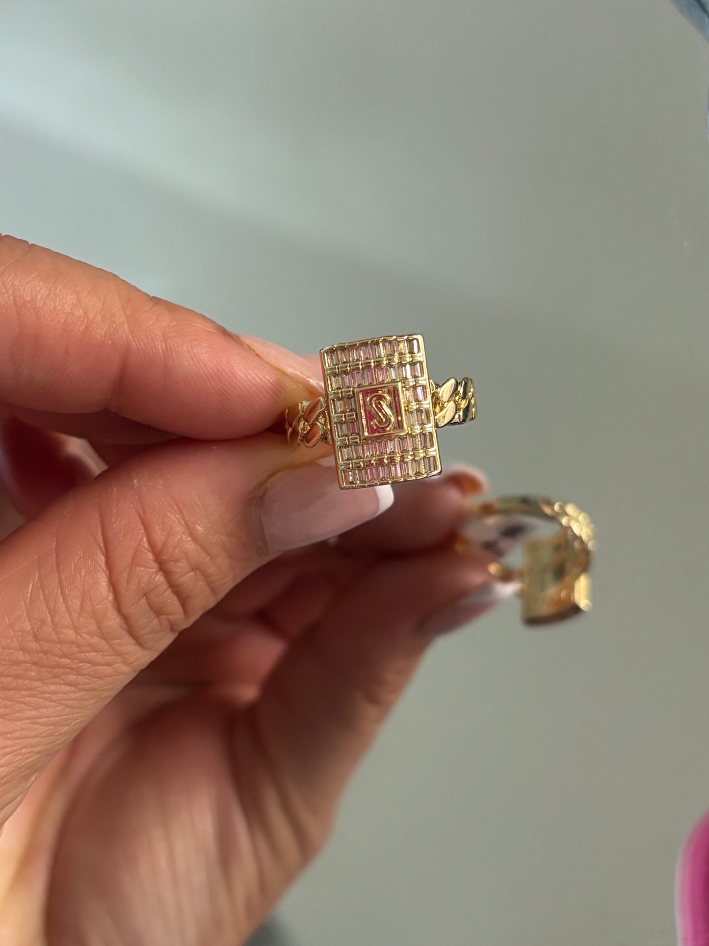 Ring